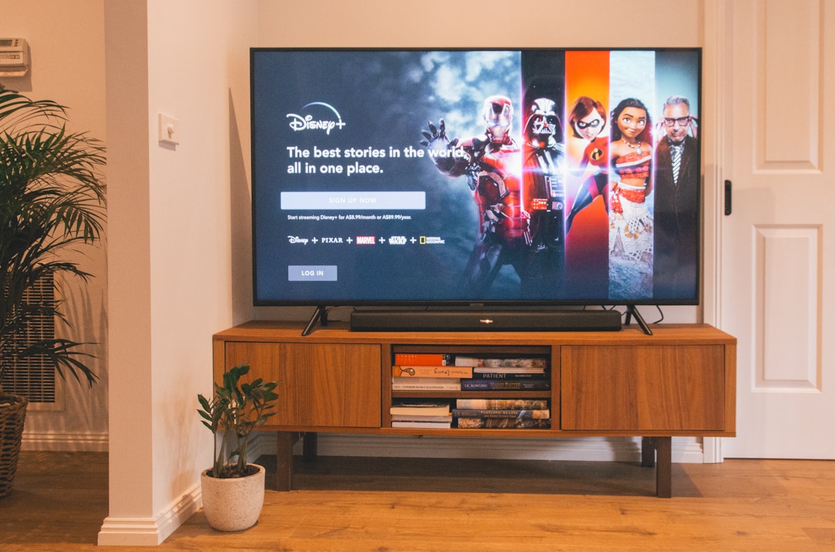 Stream TV 8K install Samsung Smart TV Stream TV 8K app